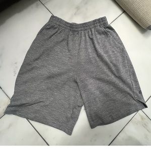 CHAMPION MEN’S RIBBED KNIT ATHLETIC SHORTS, SIZE MEDIUM, GRAY